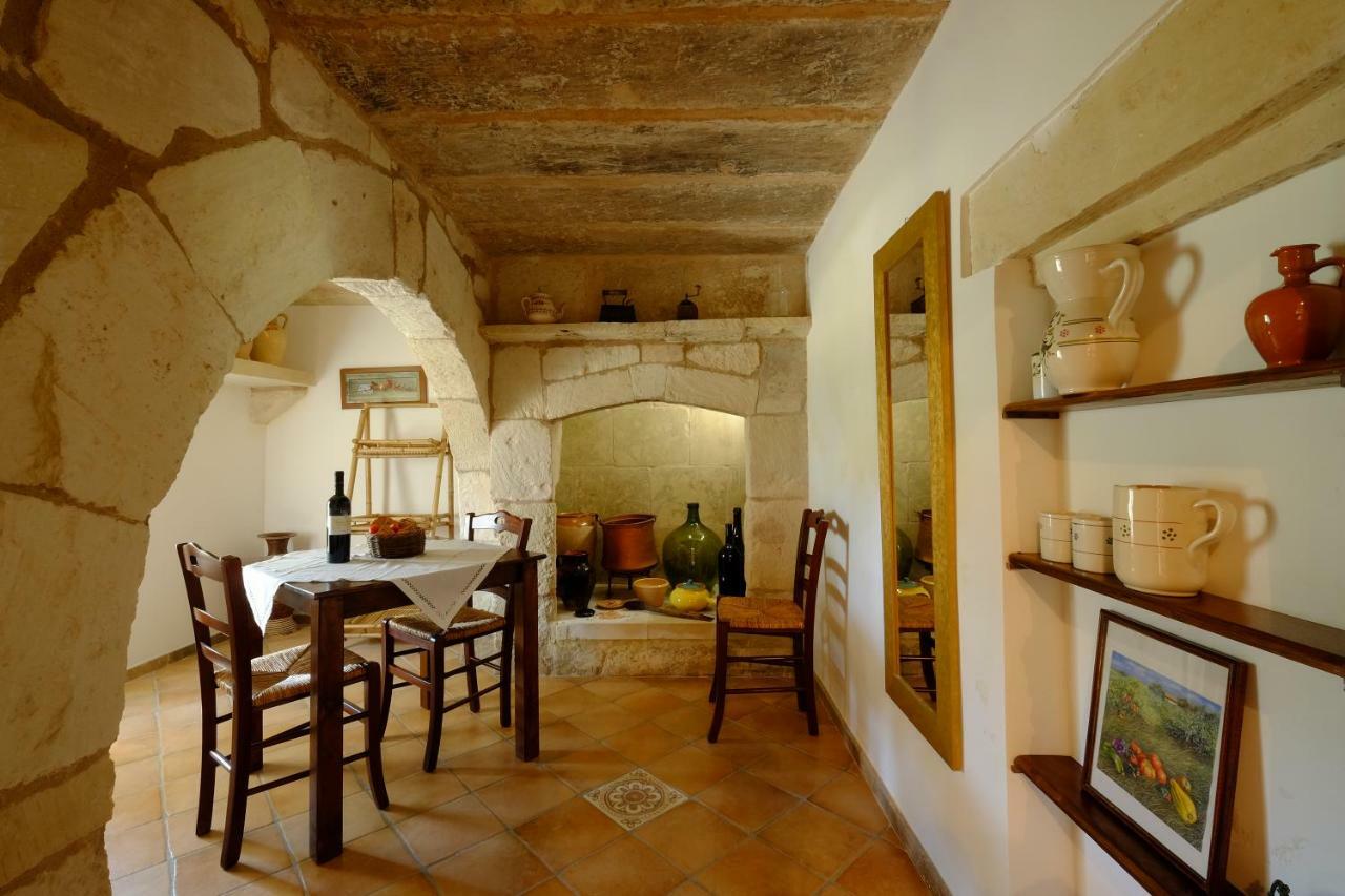 Masseria Casina Montana Corigliano dʼOtranto Eksteriør bilde